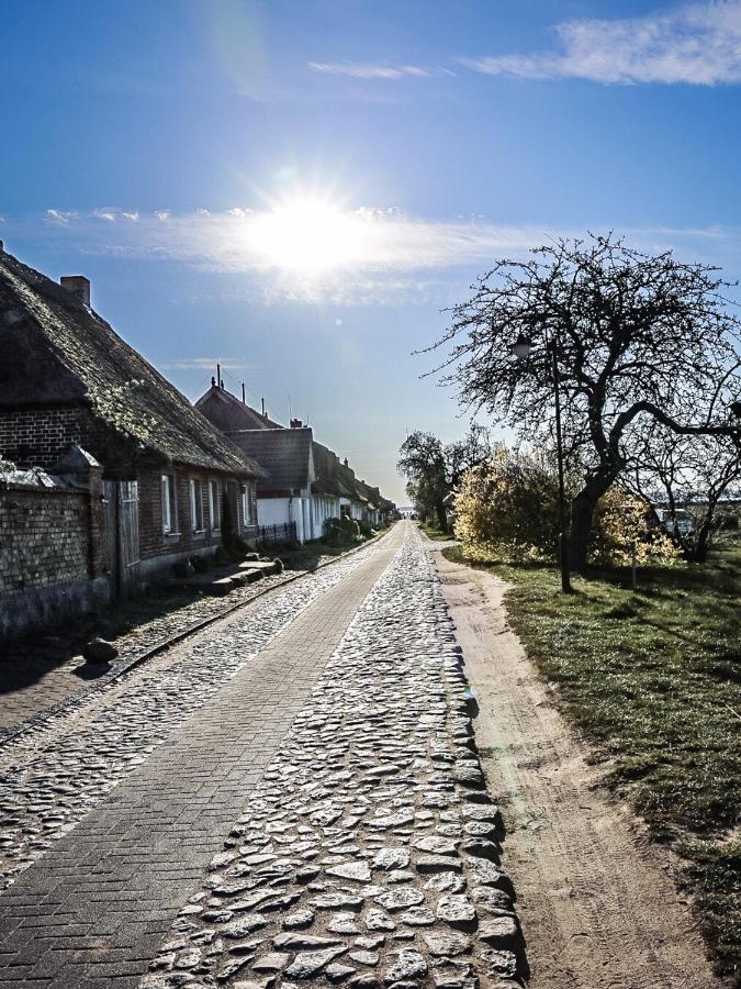 Ferienhaus Gut Glueck Lancken-Granitz Bagian luar foto